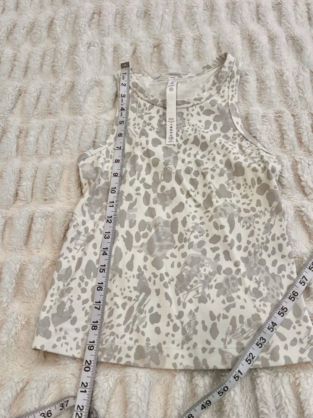 Lululemon High Neck Align Racerback Tank Top Size 4 - Picture 4 of 4